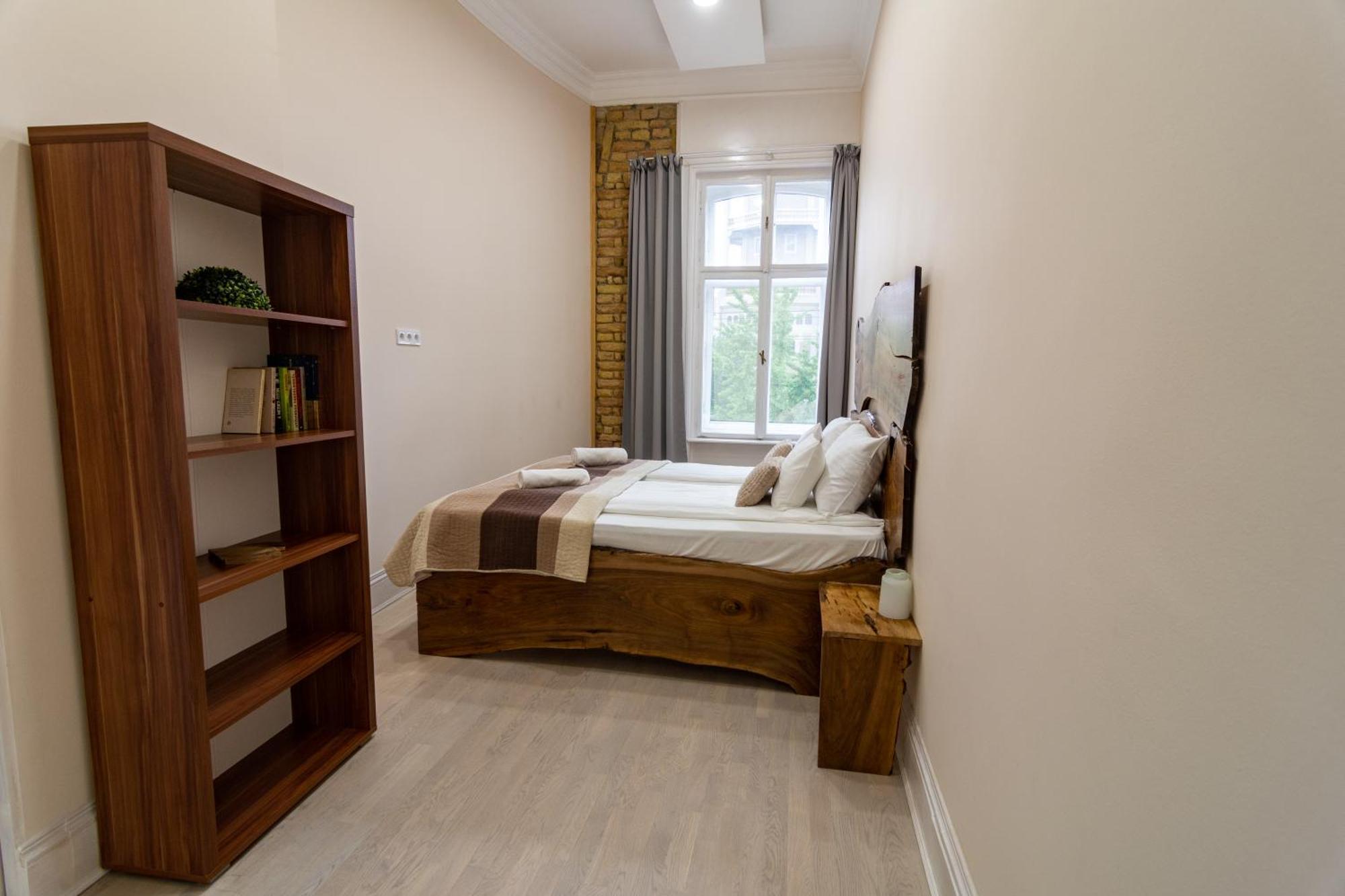 Tower Szeged Belvarosi Exkluziv Panoramas Apartman - Free Parking Exteriör bild